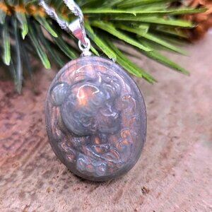 Nature Labradorite Carved Flashy Sailor Moon Profile Pendant Necklace